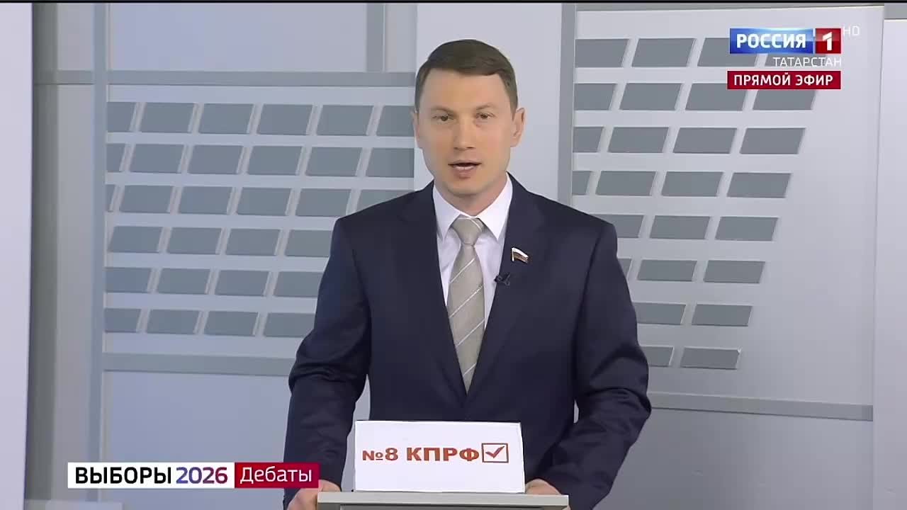 Нам сегодня говорят, что нельзя остановить рост цен и тарифов, нельзя вернуть прежний пенсионный возраст, нельзя отказаться от повышения налогов для простых граждан.