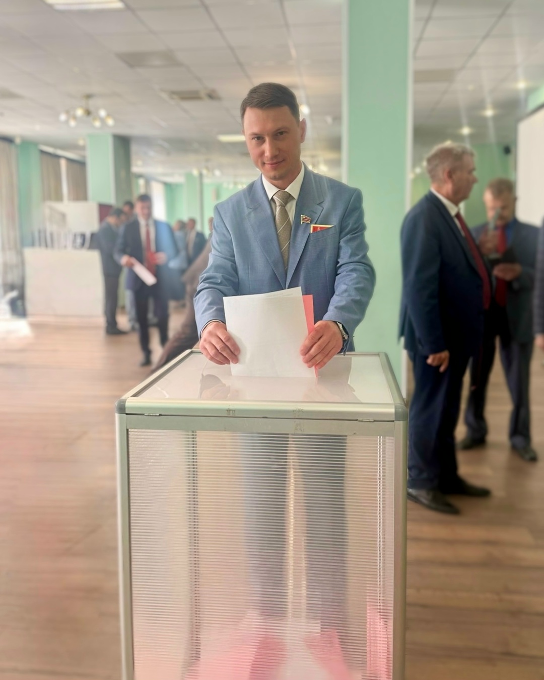 Друзья! Сегодня съезд КПРФ выдвинул кандидатов на выборы в Государственную Думу девятого созыва.